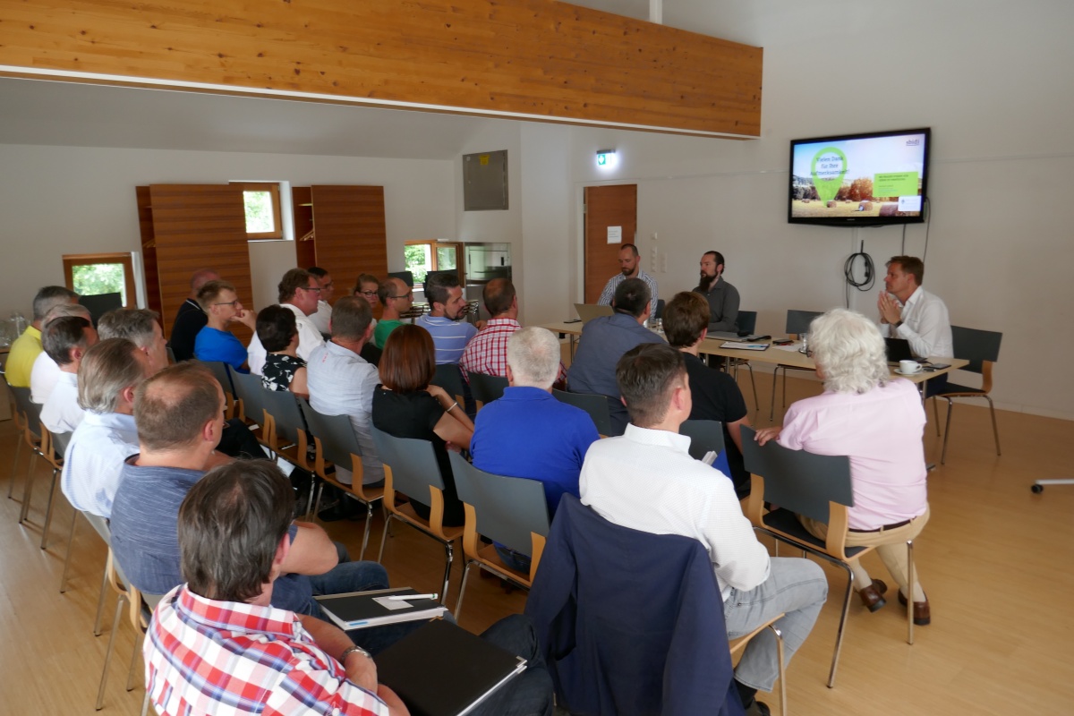 Ein Thema, das uns alle betrifft: Gebannte ZuhörerInnen bei der Kick-Off-Veranstaltung „Masterplan Breitband Region Liezen“