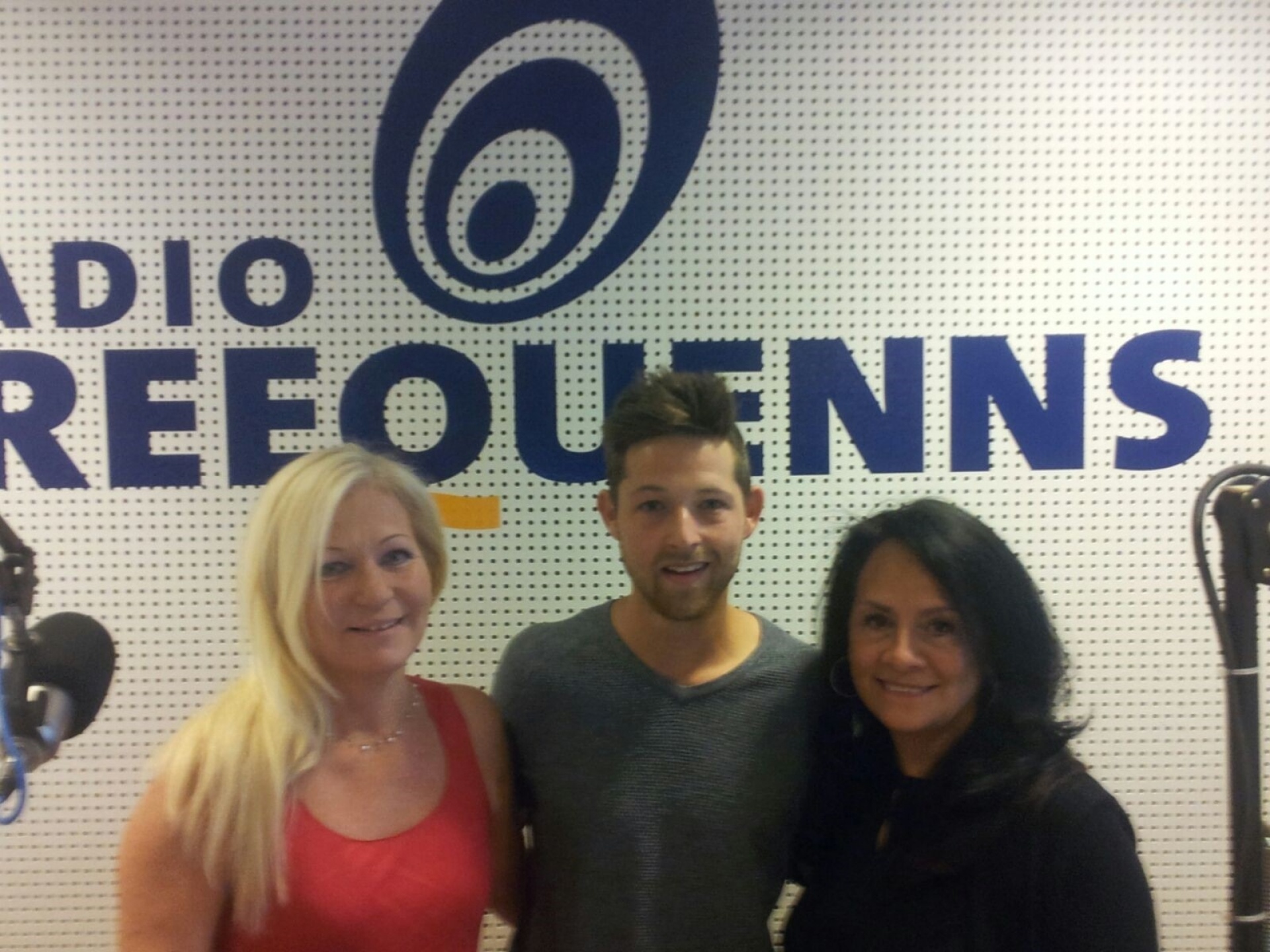 Gisi Stolz, Vbgm. Stefan Wasmer, Anahí Sulzbacher (v. l. n. r.)